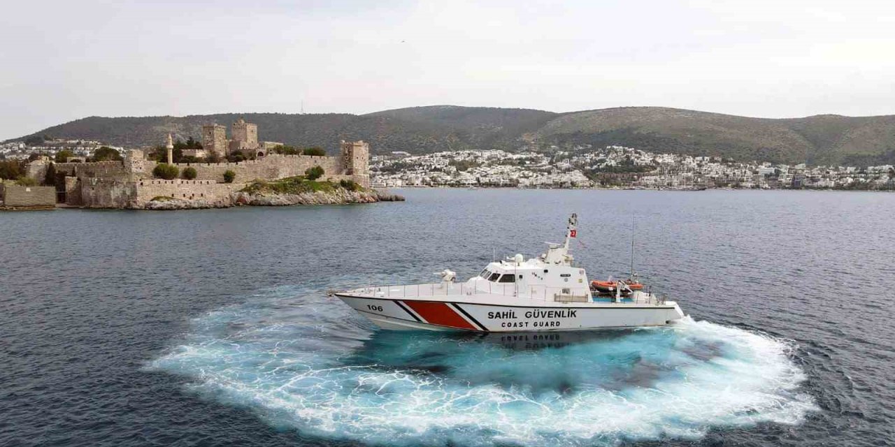 Deniz Kuvvetleri ve Sahil Güvenlik Gemileri 23 Nisan’da ziyarete açıldı