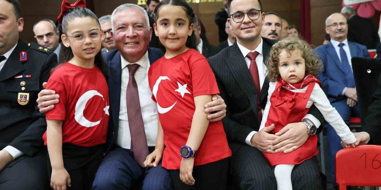 Honaz’da 23 Nisan’da coşku ve hüzün bir arada yaşandı