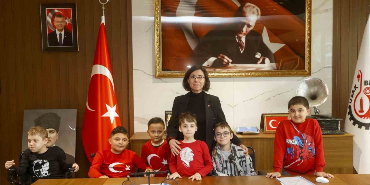 Başkanvekili Özkan özel misafirlerini ağırladı