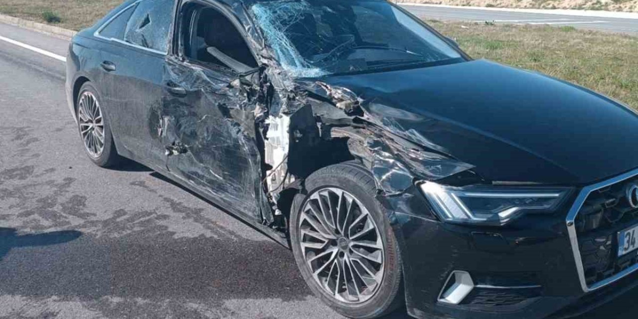 Otomobille patpat çarpıştı: 2 yaralı