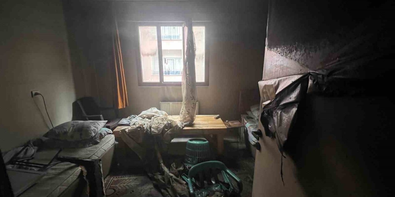 Turgutlu’da evini ateşe veren şahıs kalp krizinden hayatını kaybetti