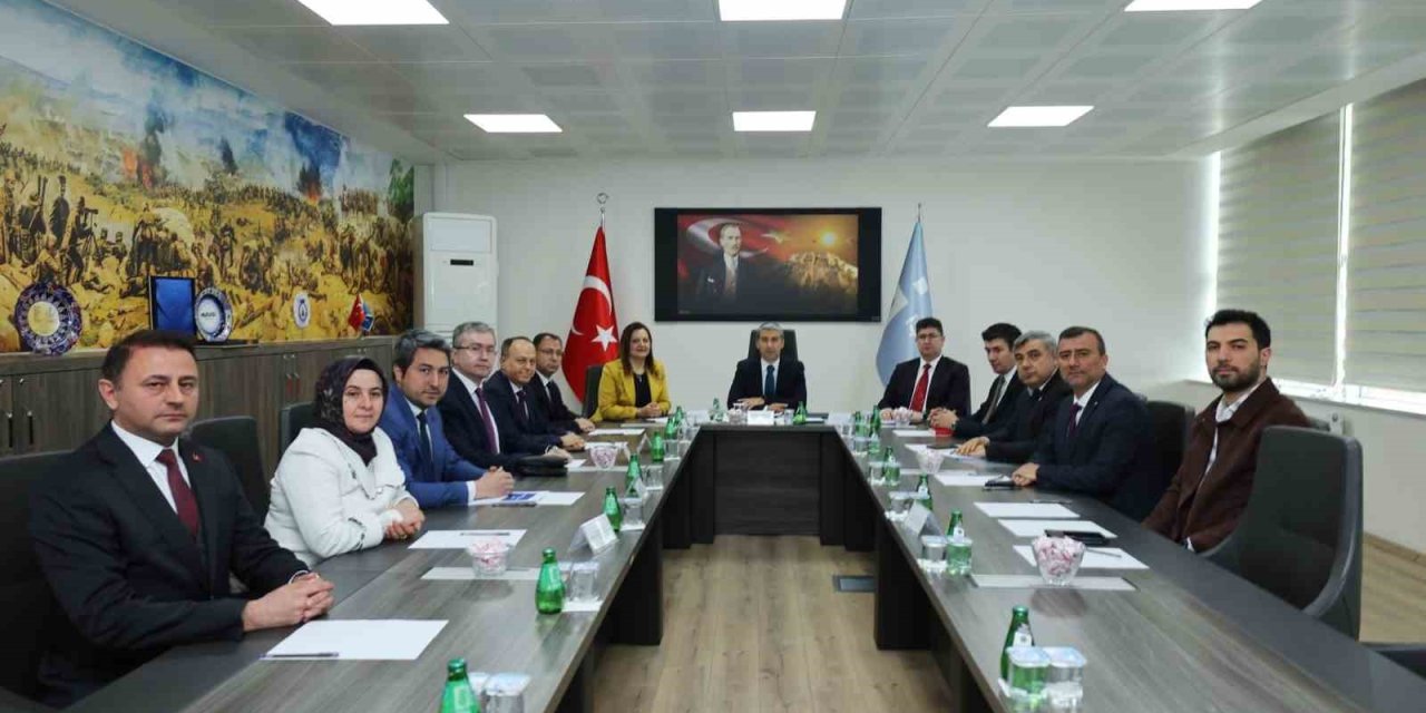 Vali Aktaş istihdamın önemine dikkat çekti