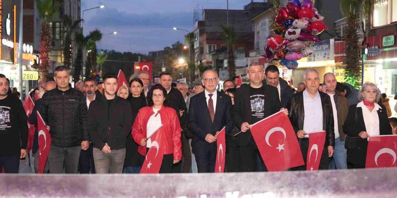 Turgutlu’da ‘Sessiz Saygı’ korteji