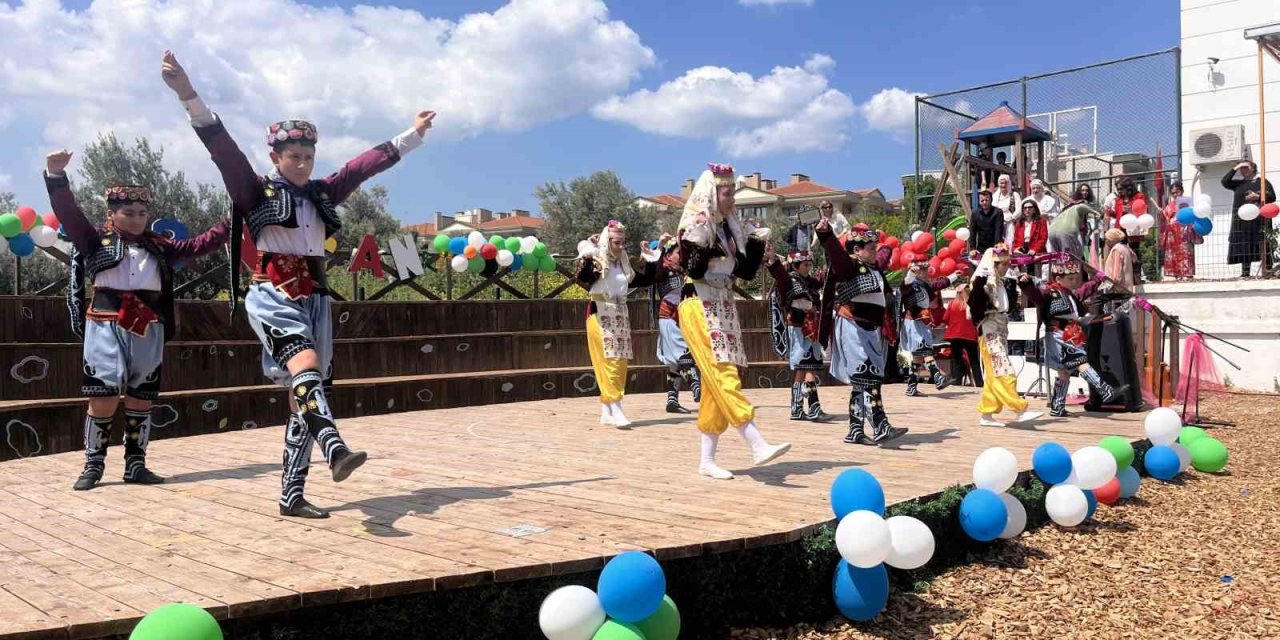 Radikal Okulları öğrencilerinden 23 Nisan’a özel görsel şölen