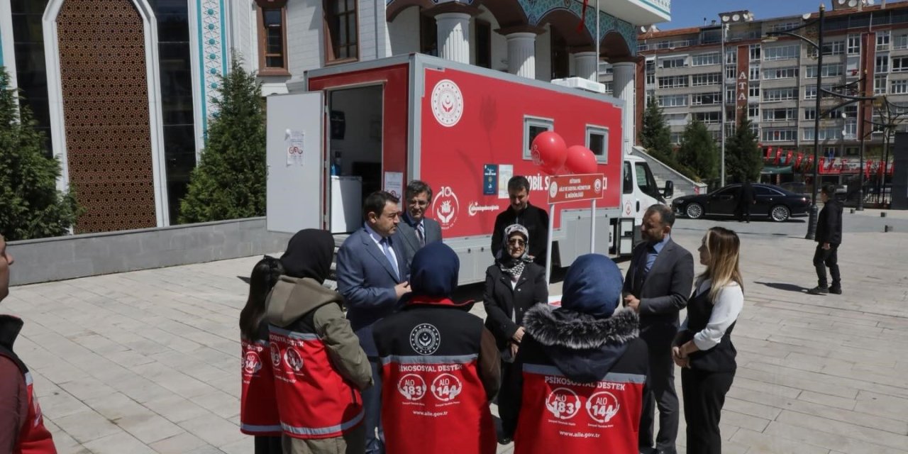 Vali Musa Işın’dan mobil sosyal hizmet aracına yakın takip