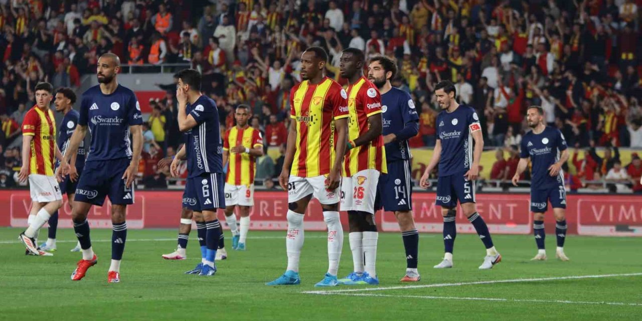 Trendyol Süper Lig: Göztepe: 2 - Antalyaspor: 0 (Maç sonucu)