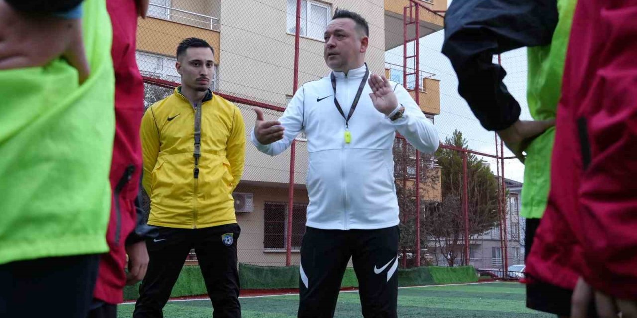 Memuriyeti bıraktı, hayalinin peşinden gitti