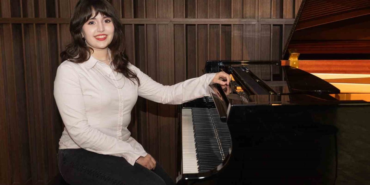 Genç piyanistin ’üstün’ başarısı