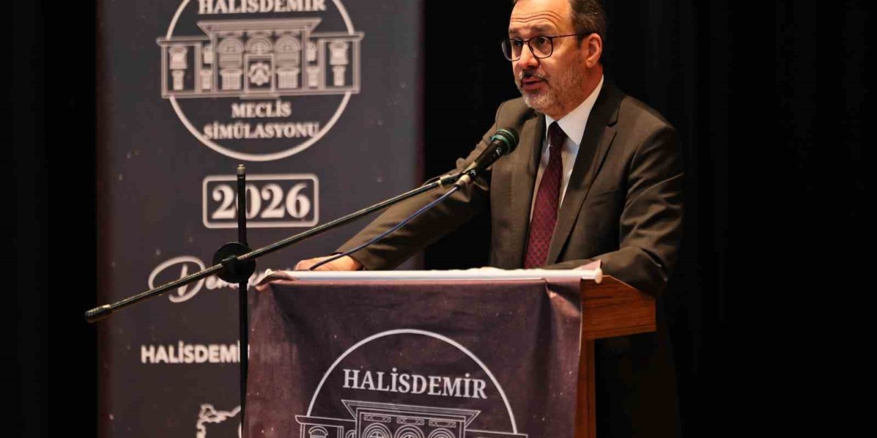 Kasapoğlu: "Demokrasi; fikrin, sözün ve düşüncenin ağırlığına duyulan saygıdır"