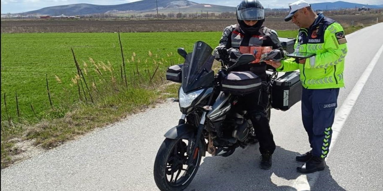 Kütahya’da motosiklet ve motorlu bisiklet sürücülerine yönelik özel denetim