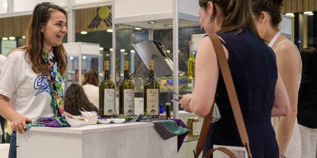 Zeytinin zirvesi İzmir’de kuruluyor