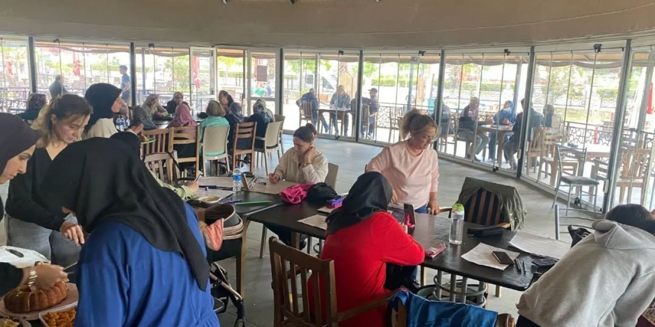 Germencik’te resim kurslarına yoğun ilgi