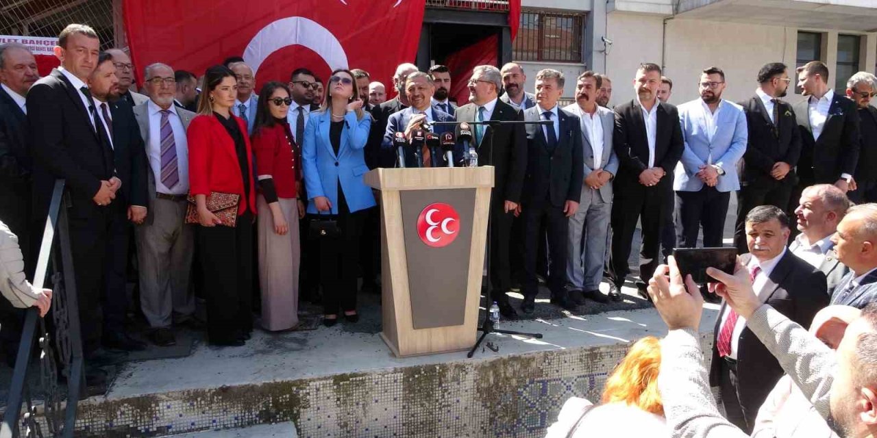 MHP Kütahya İl Başkanlığı’na atanan Türker görevi devraldı