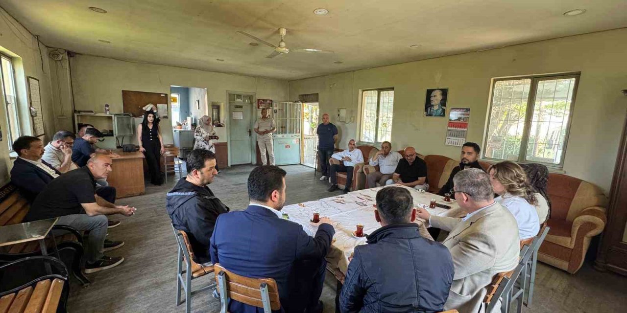 AK Parti Denizli İl Başkanı Subaşıoğlu minibüsçü esnafını yalnız bırakmadı