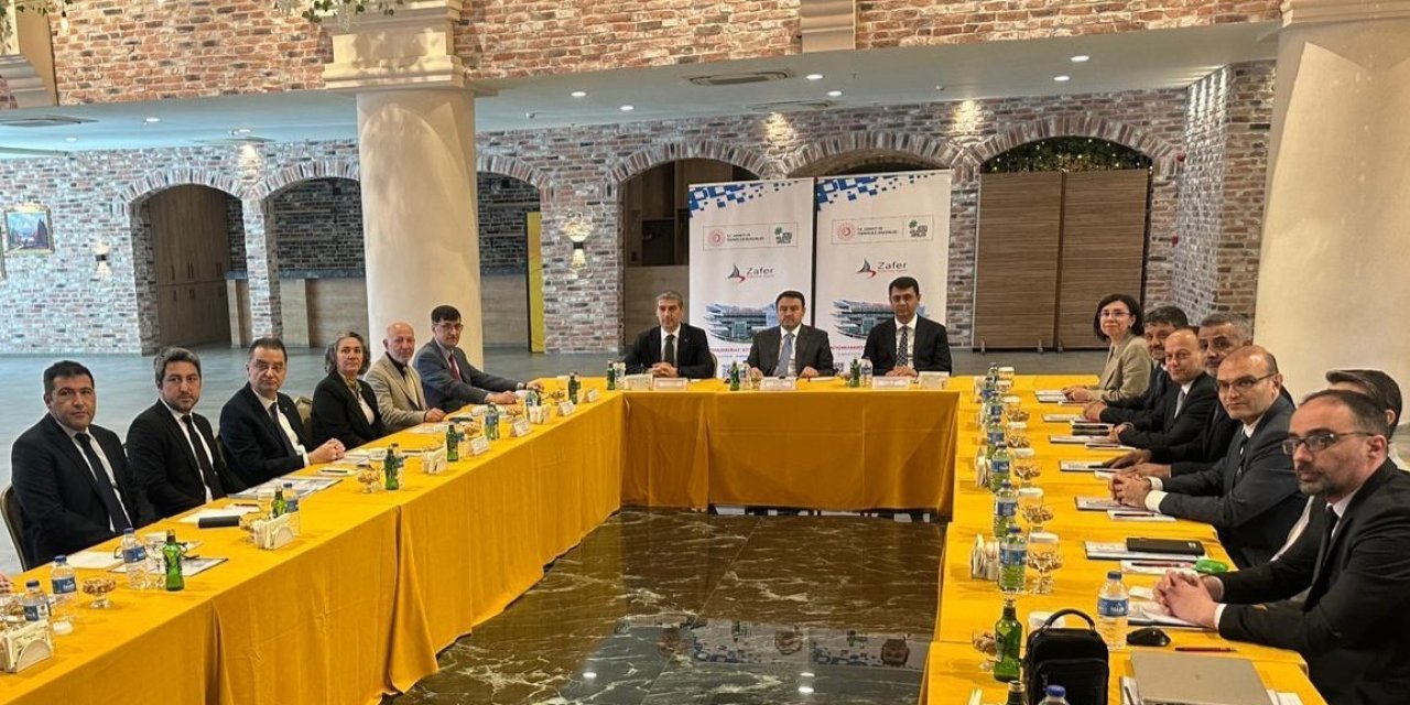 Zafer Kalkınma Ajansının yönetim kurulu toplantısı Uşak’ta yapıldı