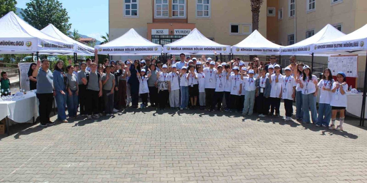 Köyceğiz’de bilim coşkusu