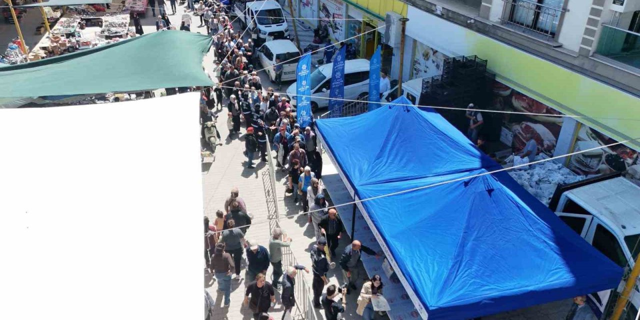 Binlerce fide Söke’de vatandaşlarla buluştu