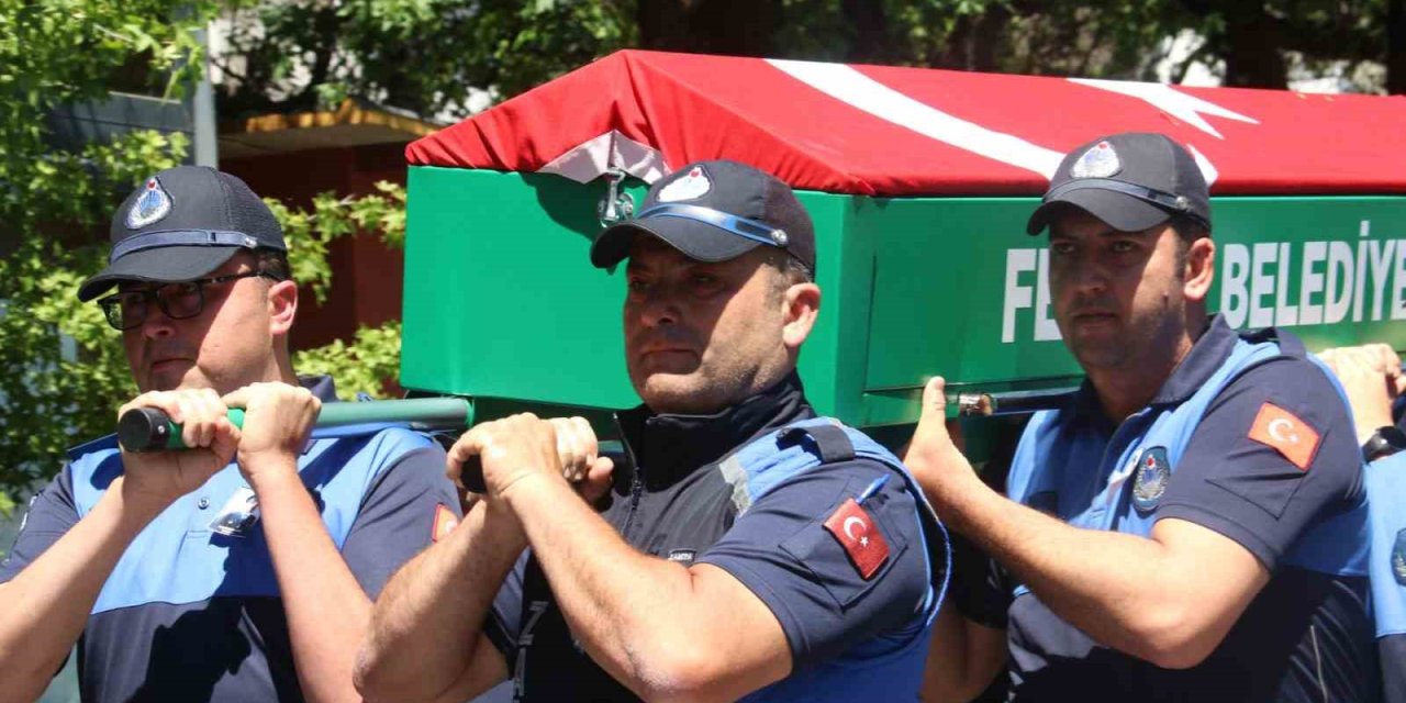 Fethiye’de Zabıta Personeli Ersoy’a duygusal veda