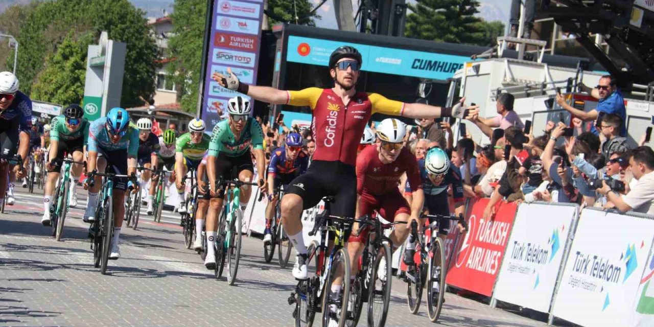 Cumhurbaşkanlığı Türkiye Bisiklet Turu 4. etabın galibi Aniolkowski