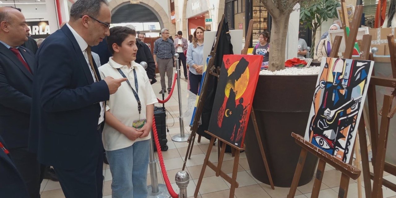 Öğrencilerin yıl boyunca emek verdikleri eserler görücüye çıktı