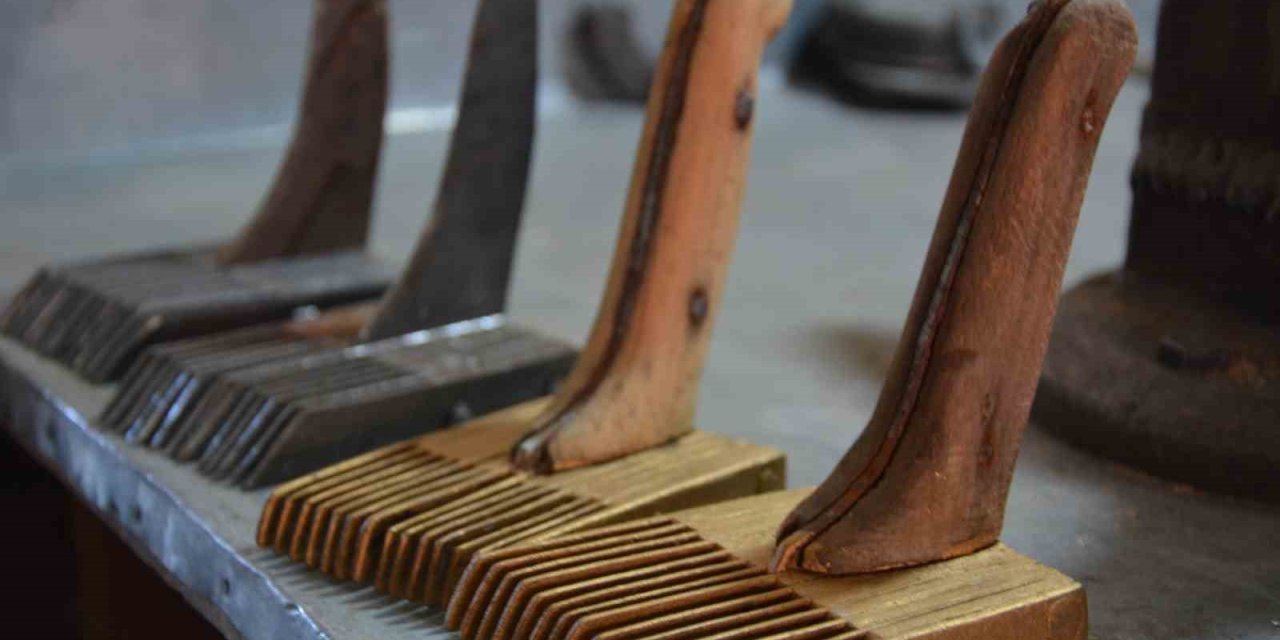 Manisa’nın son kirkit ustası zamana direniyor