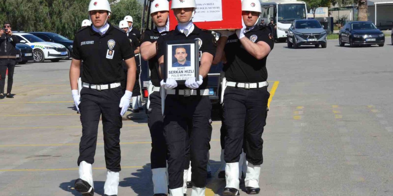 Şehit Polis Serkan Hızlı, İzmir’den dualarla uğurlandı