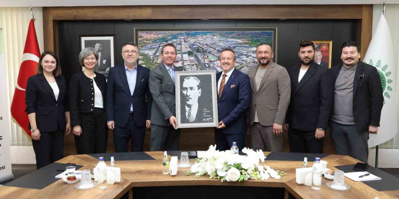 Tekstil sektörünün geleceği için sürdürülebilir üretim ve yenilikçi projeler konuşuldu