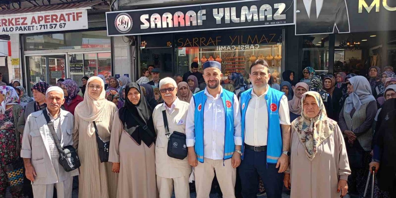 Çine’de hacı adayları dualarla uğurlandı