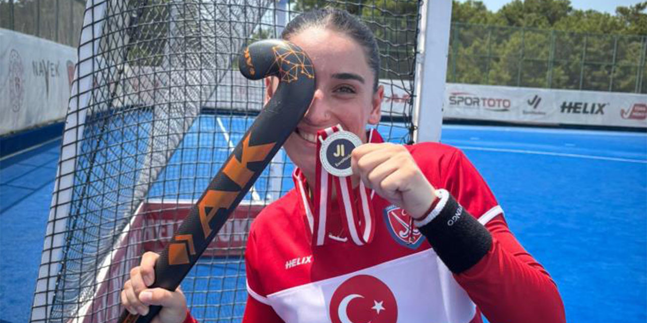 Hokeyde Avrupa’nın en iyisi Ege Yıldızları’nda