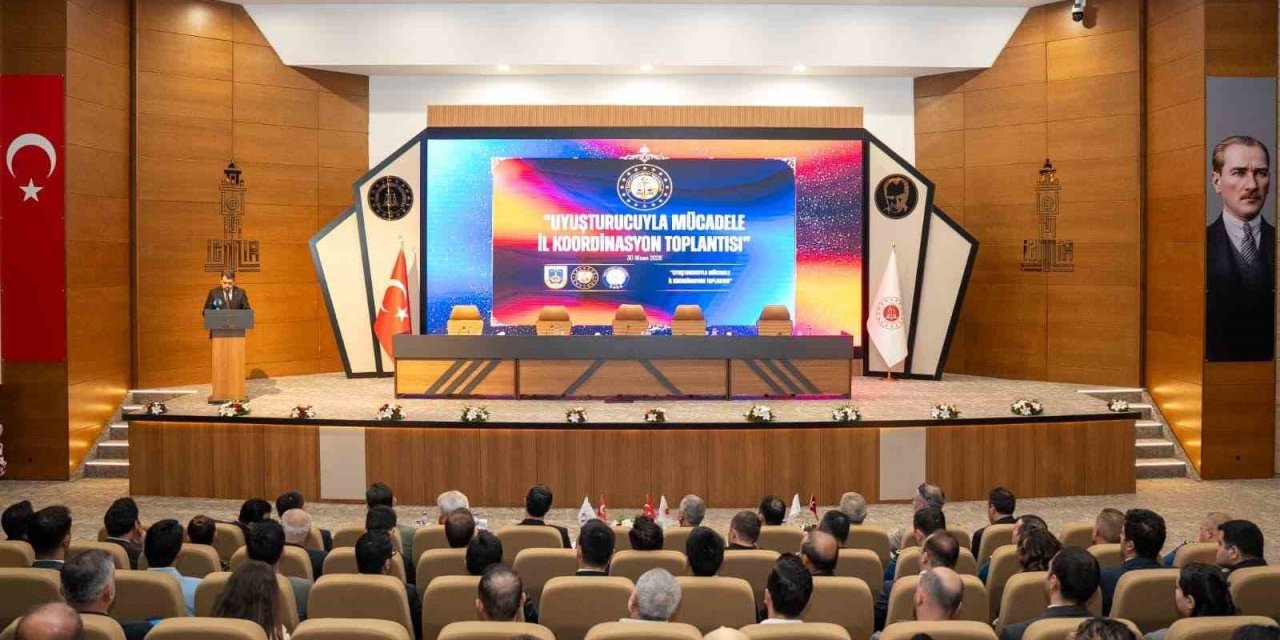 İzmir’de uyuşturucu raporu: Sentetik ecza yakalamaları yüzde 696 arttı