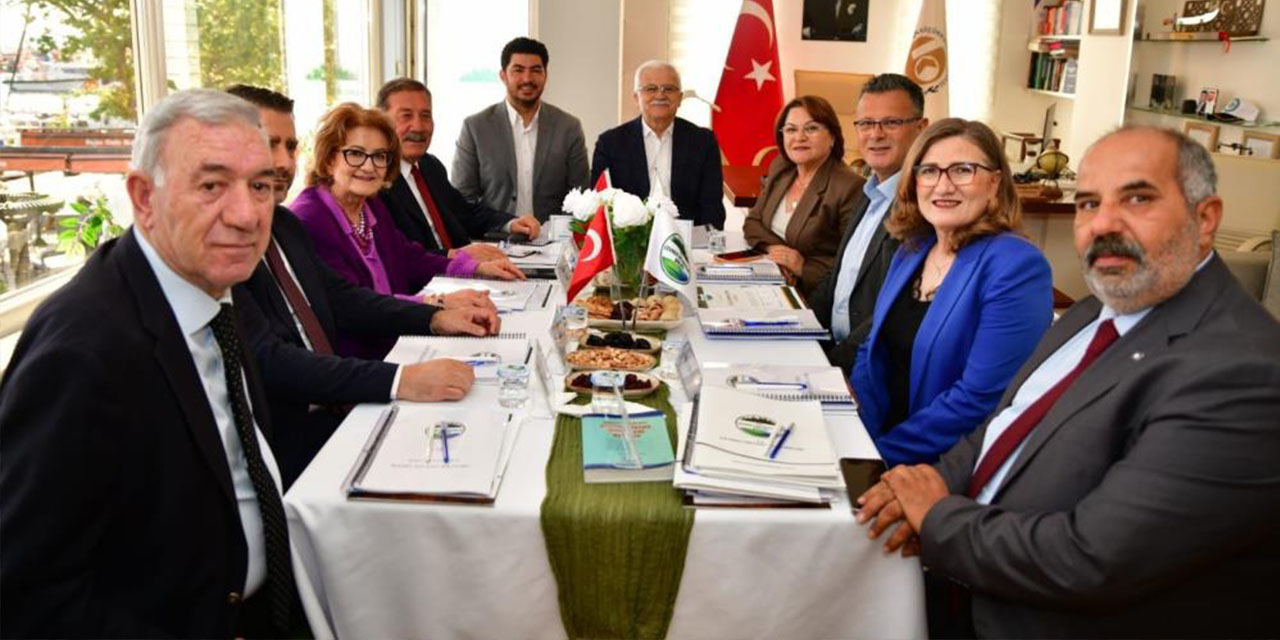 Didim Belediye Başkanı Gençay, Çevreci Belediyeler Birliği Toplantısı’na katıldı