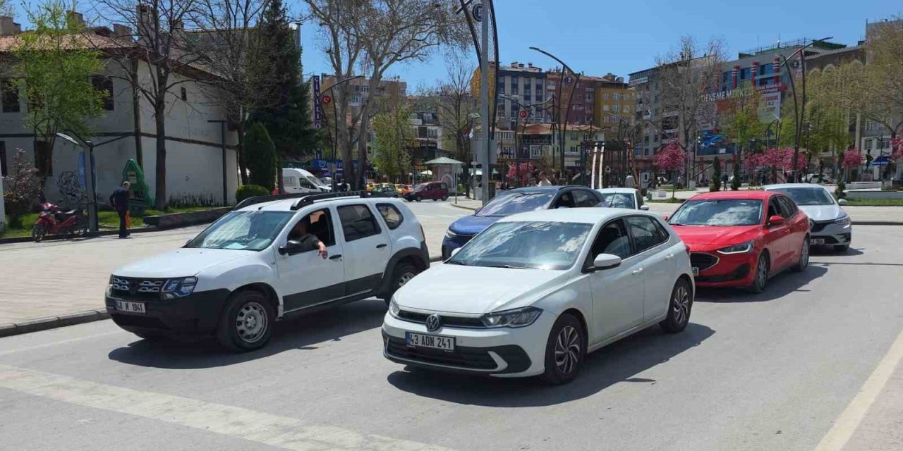 Kütahya’da trafiğe kayıtlı araç sayısı 286 bin 57’ye ulaştı