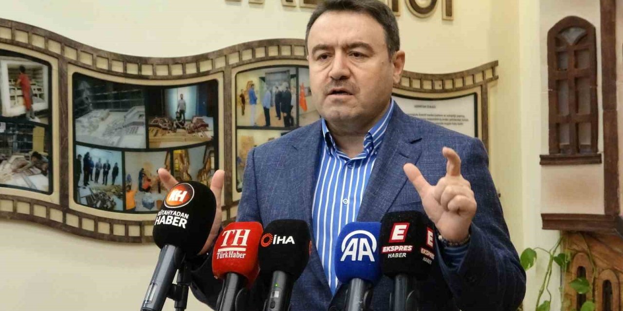 Kütahya’daki trafik kazasına ilişkin Vali Musa Işın’dan açıklama: "Olayda örtbas söz konusu değil"