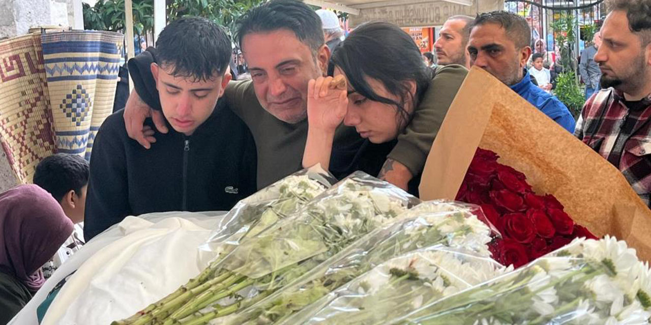 Estetik ameliyat sonrası hayatını kaybeden genç kız gözyaşlarıyla uğurlandı