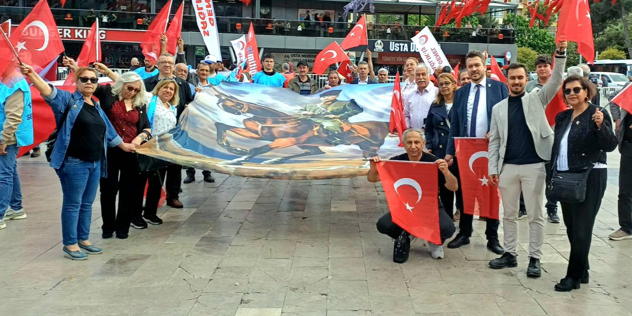İYİ Partili Adıyaman 1 Mayıs’ta alanlardaydı: “Emekçinin hakkını savunmak her günün sorumluluğudur”