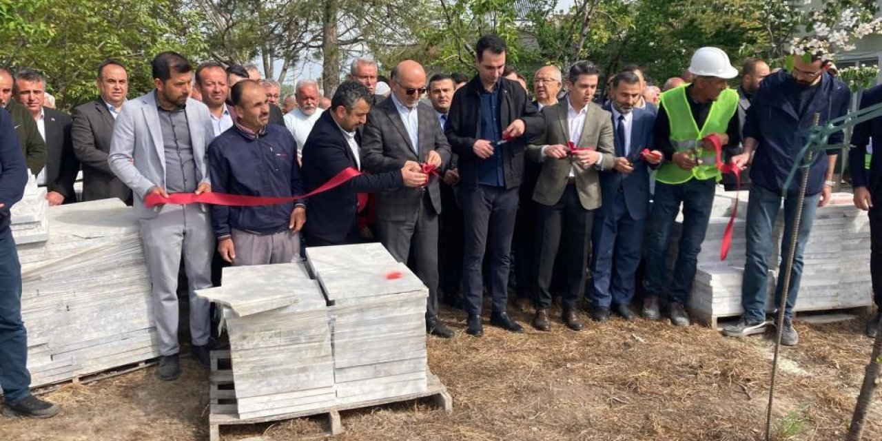 Dazkırı’da cami temeli atılıp, hacı adayları bilgilendirildi