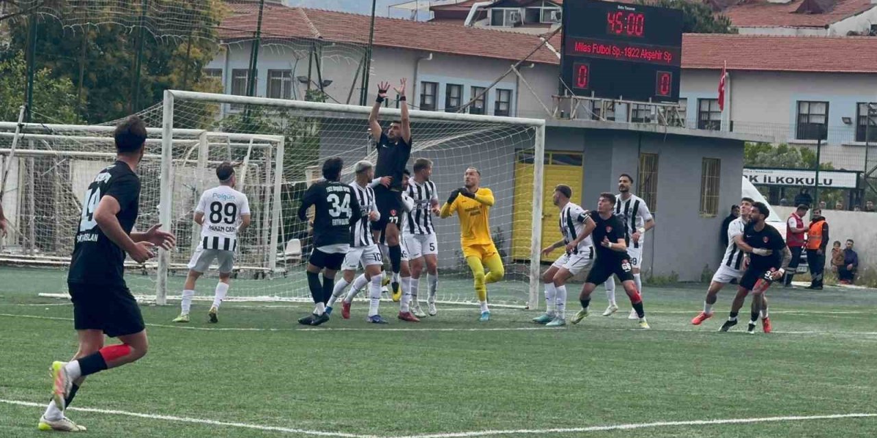 Marmarisspor kendi sahasında mağlup: 1-3