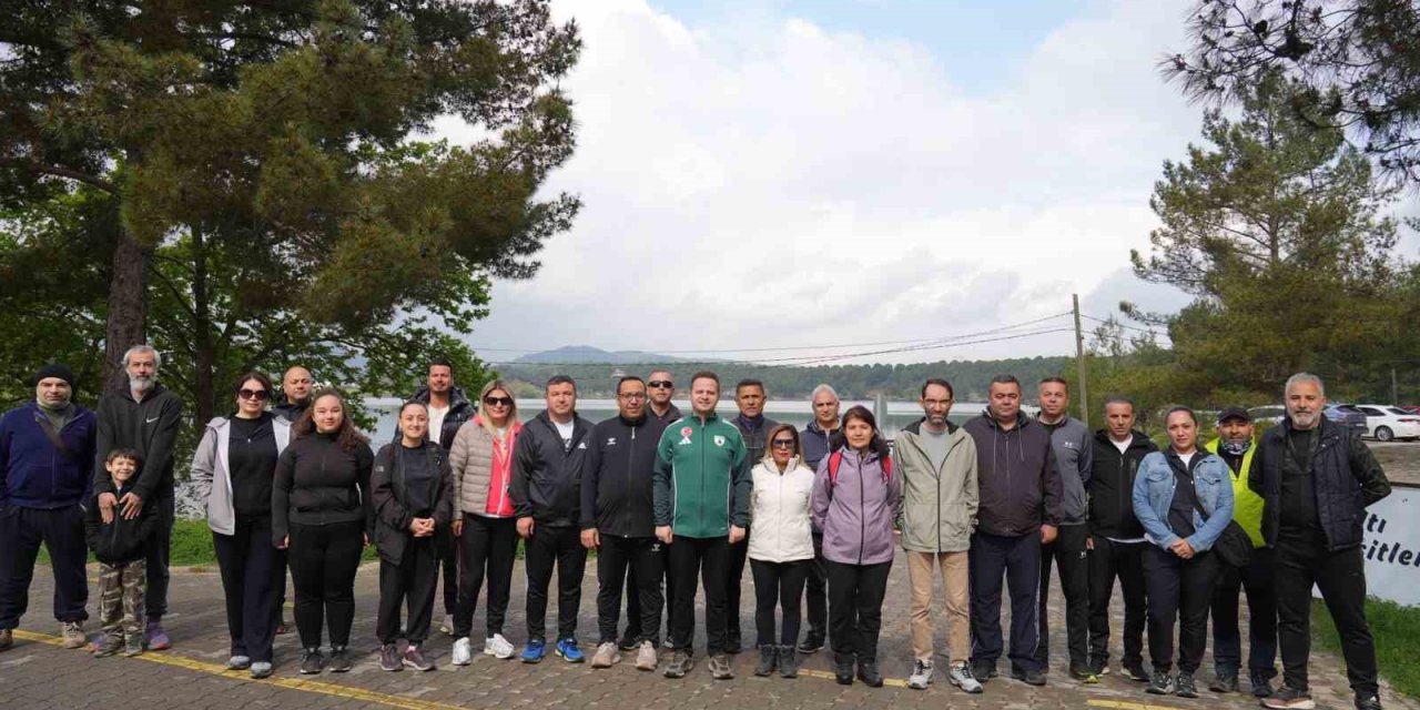 Muğla’da öğretmenler doğa yürüyüşünde buluştu