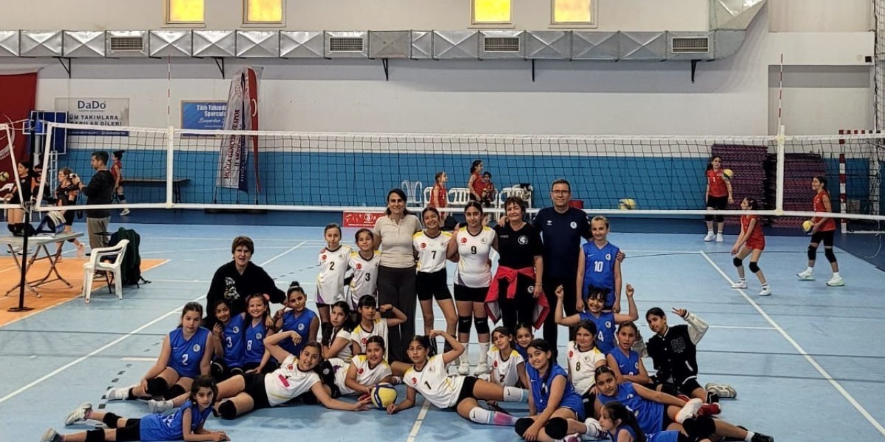 Köyceğiz Akademili miniklerden çeyrek final sevinci