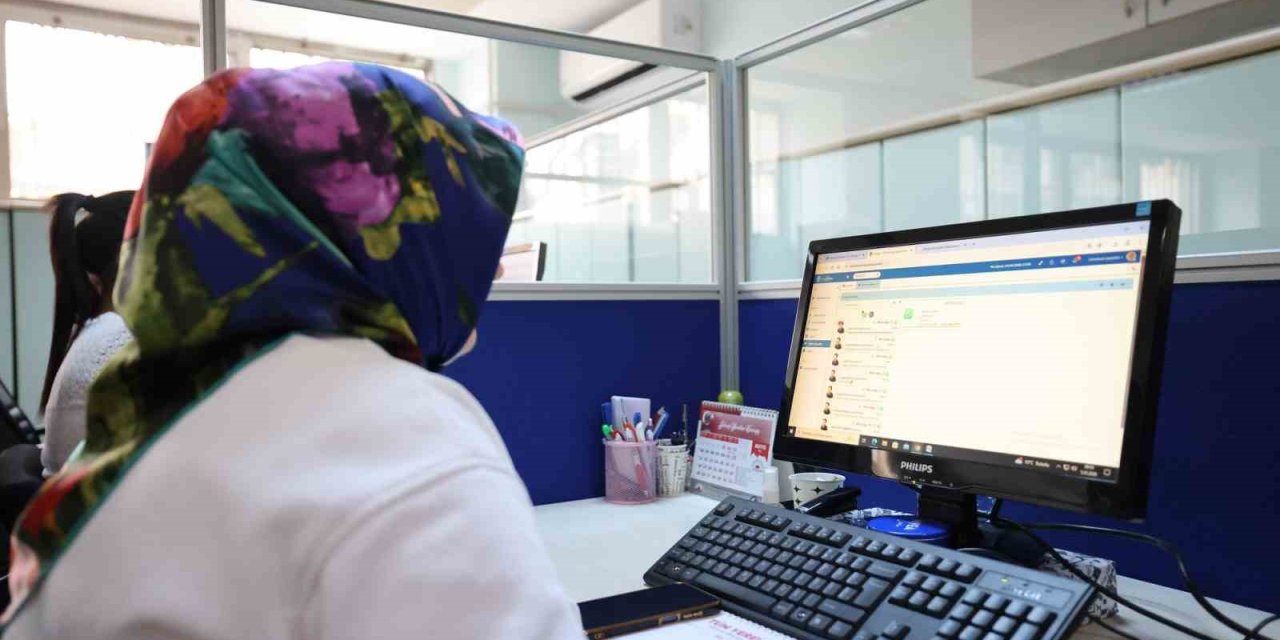 Denizli Büyükşehirin WhatsApp Çözüm Merkezi hizmette