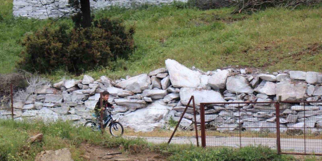 Güney Mahallesi’nde temizlik çalışmaları tamamlandı