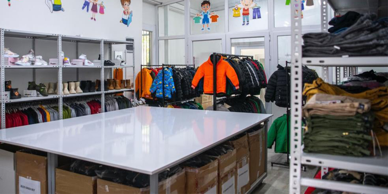 Ada Kıyafet Evi 5 ayda 895 çocuğu giydirdi