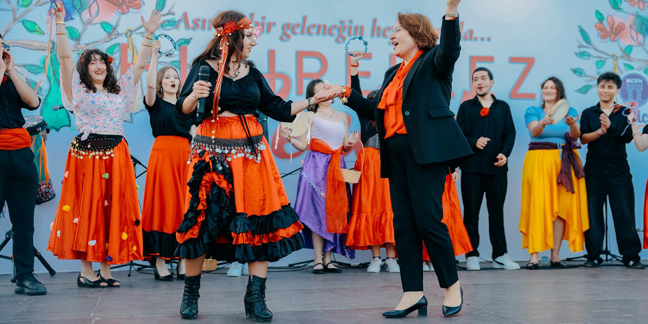 Didim’de Hıdırellez coşkusu: “Bahar birlikte güzel”