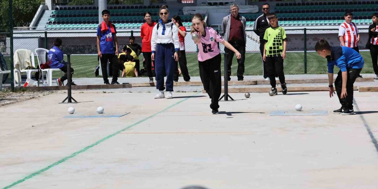 Manisa’da Okul Sporları Bocce Grup müsabakaları başladı