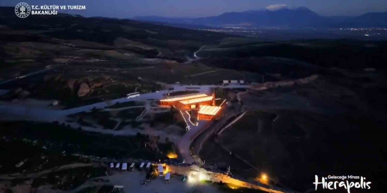 Hierapolis Antik Havuzun restorasyon çalışmaları tamamlandı