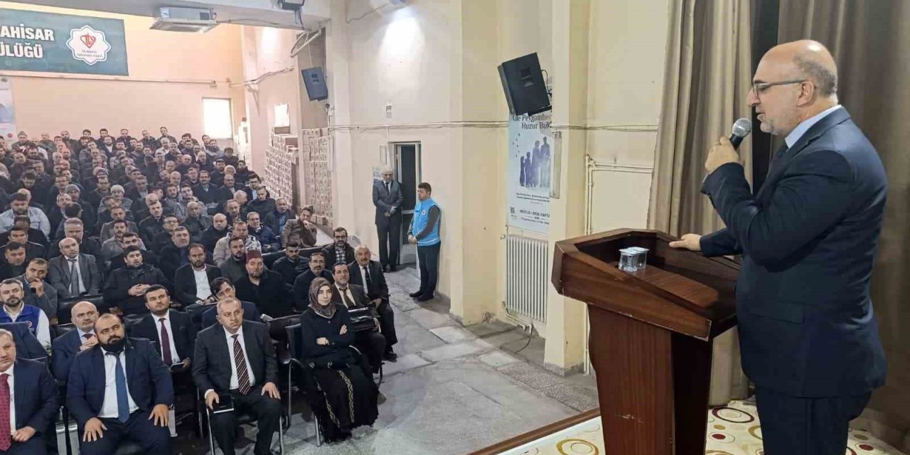 Lütfü İmamoğlu: "Kurban ibadetinin insandaki şiddet eğilimini yok etmedeki rolü büyük"