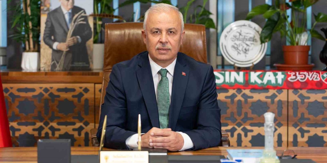 AK Parti’den Karşıyaka Belediyesi’ne ’yönetim krizi’ tepkisi: "Artık yönetilemiyor"