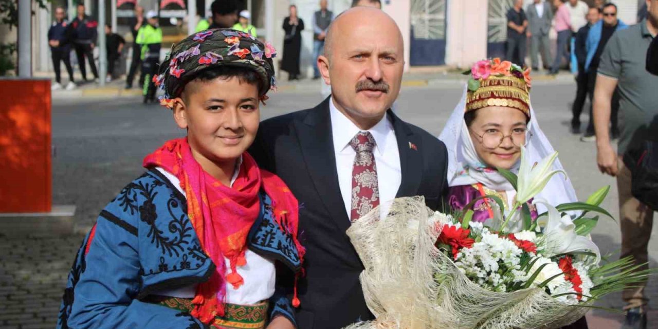 Vali Dr. Osman Varol görevine başladı: “Ortak akılla ve şeffaf yönetim anlayışıyla çalışacağız”