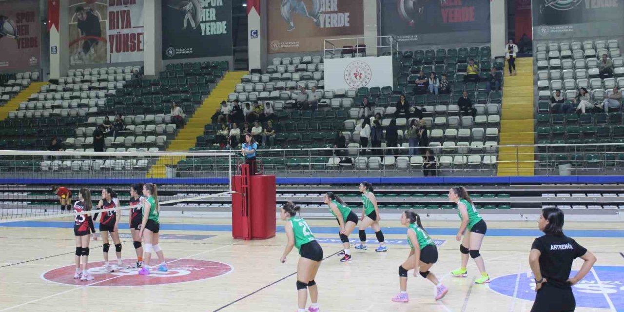 Muğlaspor’un küçük sultanları seriyi sürdürdü