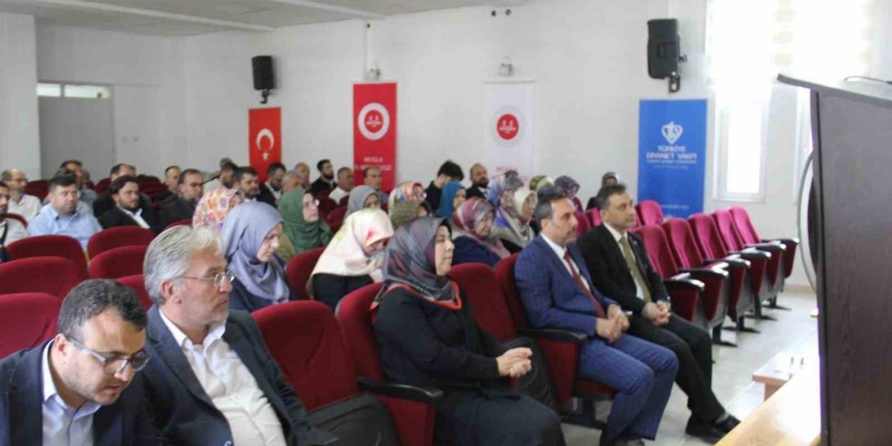 Muğla’da gençlik hizmetleri masaya yatırıldı